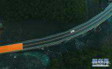 幾度調(diào)整線路為生態(tài)“讓行” 青?！白蠲拦贰?1日通車