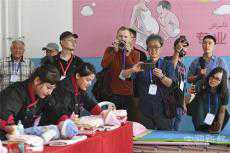 “走進絲綢之路經(jīng)濟帶核心區(qū)”主題采訪活動在新疆舉行 