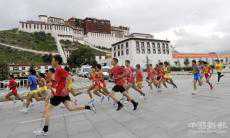 五千跑者將參與2019拉薩半馬　體驗高海拔奔跑