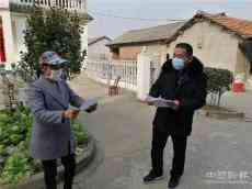 湖北沙洋：父女齊上陣，同心戰(zhàn)疫情