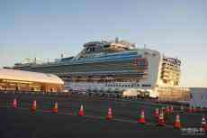 港府隨時加開包機 赴日接人