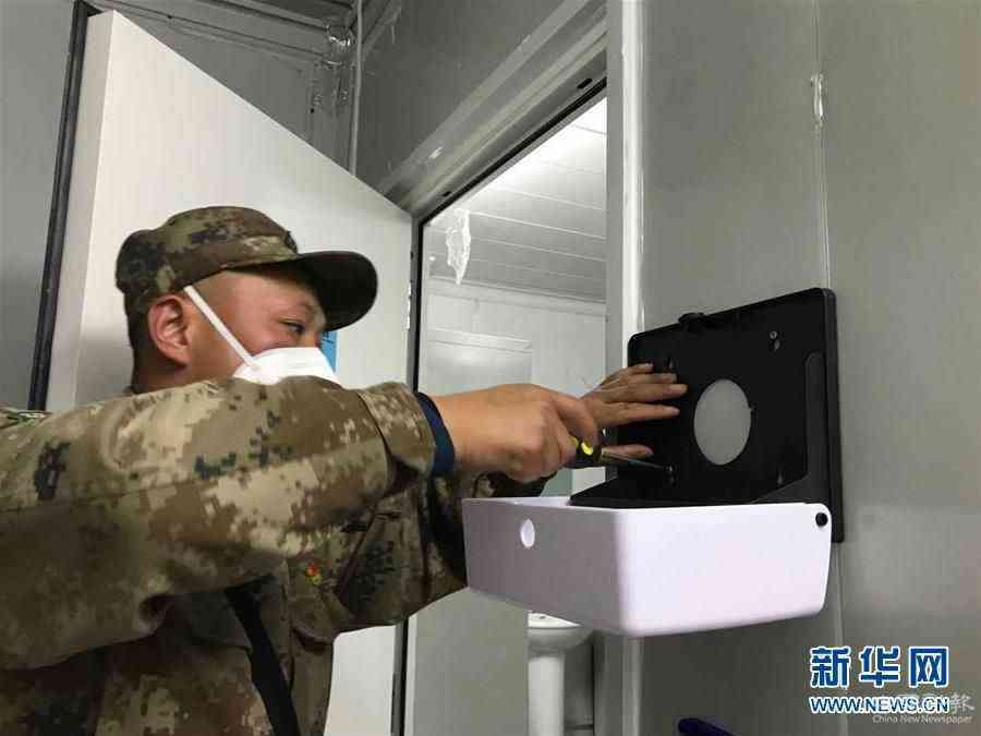 （新華全媒頭條·圖文互動）（10）武漢24小時