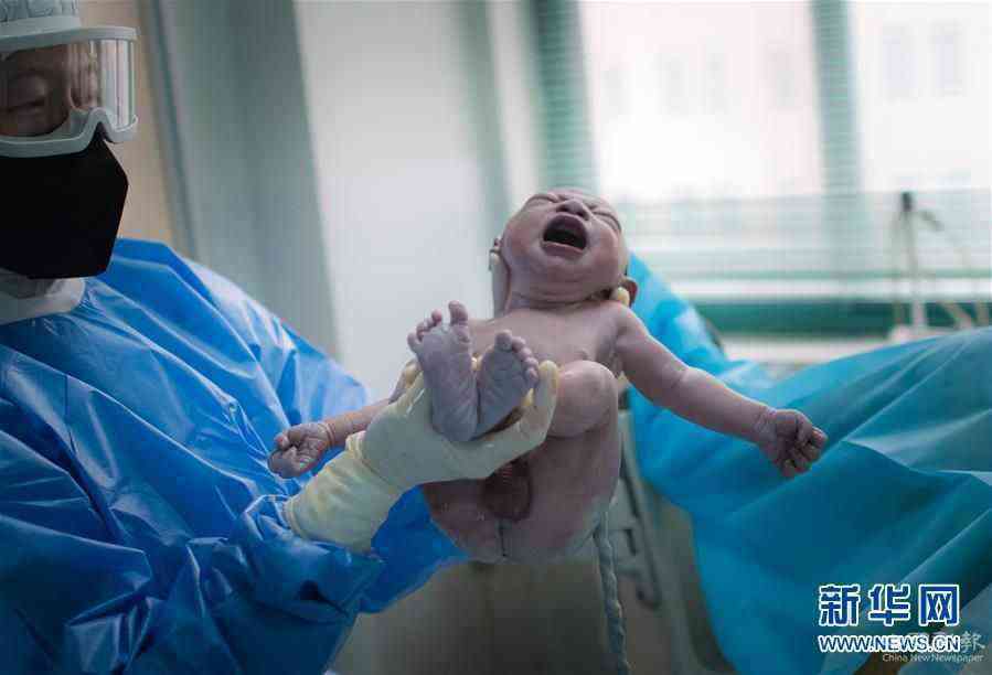 （新華全媒頭條·圖文互動）（11）武漢24小時