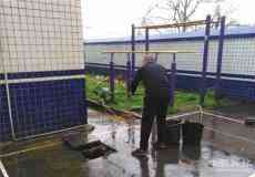 懷化鐵路警察鮑勇強掏糞記