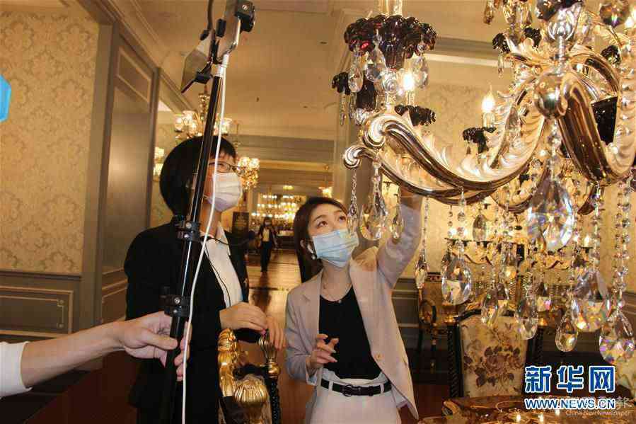 （中國經(jīng)濟新觀察·圖文互動）（1）搶抓“云端”的機遇——看數(shù)字技術(shù)如何撬動新動能 