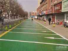 新穎、醒目、獨特！綠色停車位亮相河北保定滿城區(qū)