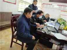 新寧縣公安局麻林瑤鄉(xiāng)派出所熱情為瑤鄉(xiāng)教師補采指紋信息