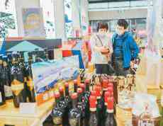 “電商+賣(mài)場(chǎng)”驅(qū)動(dòng)消費(fèi)復(fù)蘇