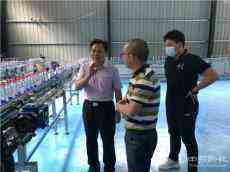 湖南洞口：縣長(zhǎng)情系返鄉(xiāng)農(nóng)民工再就業(yè)