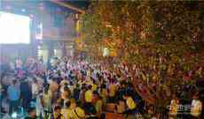 桐梓經(jīng)貿(mào)局：引領(lǐng)地攤激活經(jīng)濟復(fù)蘇 助推市民帶旺消費市場