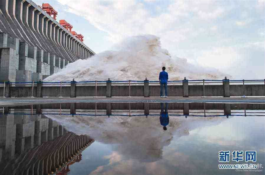 （防汛抗洪）（13）“長江2020年第2號(hào)洪水”平穩(wěn)通過三峽大壩