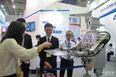 廣東經(jīng)濟穩(wěn)步復(fù)蘇 上半年生產(chǎn)總值近5萬億