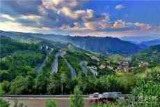 希望，在“大河”上空升騰  ——大河鎮(zhèn)教育發(fā)展紀(jì)實