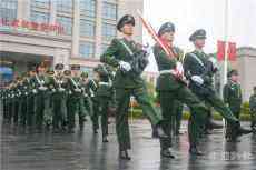 為祖國慶生！武警黔西南支隊隆重舉行國慶升旗儀式