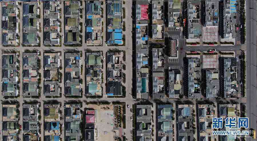 （坐著高鐵看中國(guó)）（7）青藏鐵路串起高原旅游“珍珠鏈”