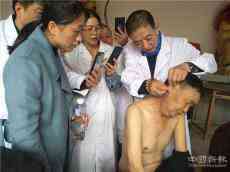 非遺“獨龍針法”在蔡鍔故里山門籌建康養(yǎng)基地