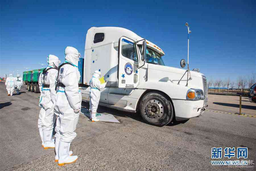 （社會）（6）中國開始接收蒙古國3萬只“捐贈(zèng)羊”