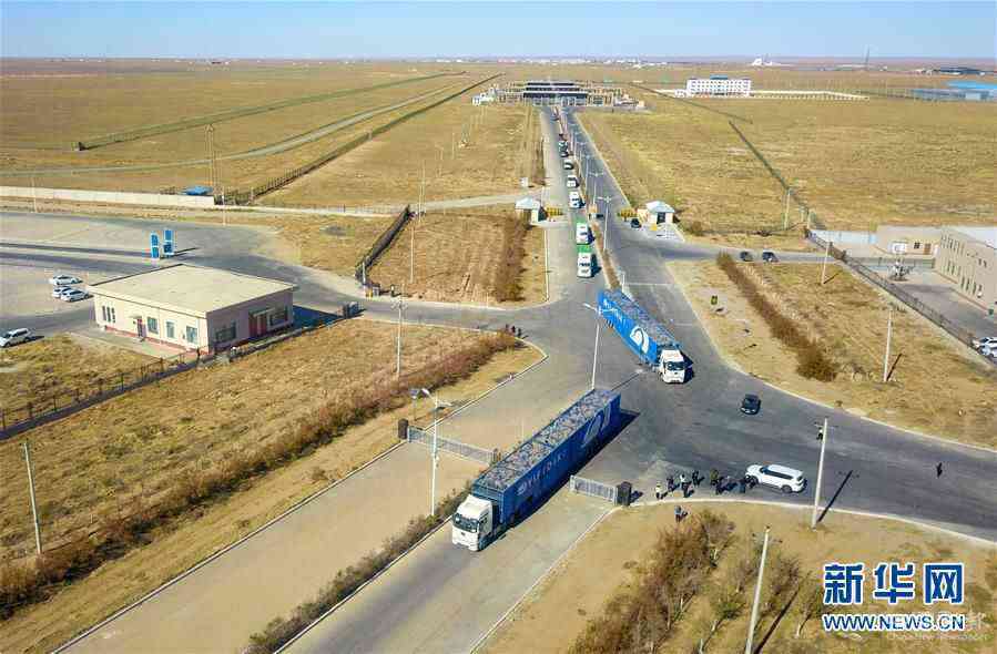 （社會）（7）中國開始接收蒙古國3萬只“捐贈(zèng)羊”