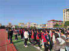 “關注消防 生命至上” ——嘉禾珠泉中學開展消防演練活動