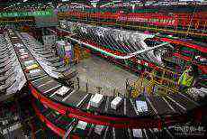 6.75億件！快遞“飛起來(lái)”，中國(guó)經(jīng)濟(jì)“跑起來(lái)”