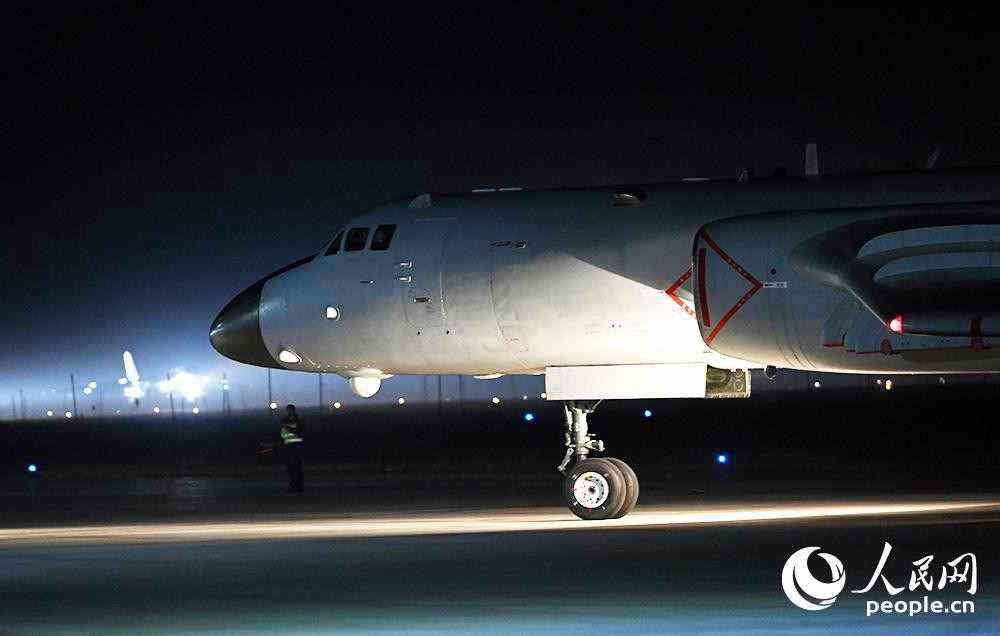 戰(zhàn)機完成既定課目返航。