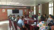 休寧縣汪村鎮(zhèn)新老軍人傳遞“強(qiáng)軍報國”接力棒