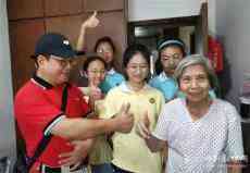 情暖空巢老歸僑，親子公益有愛心