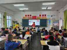 湖南寧遠(yuǎn)縣實驗小學(xué)：小小追夢人 添彩紅領(lǐng)巾