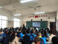 武岡灣頭橋鎮(zhèn)中心衛(wèi)生院進村開展免費健康體檢 獲村民稱贊