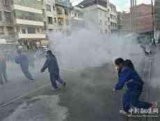 湖南漣源三小開展消防安全演練活動(dòng)