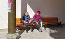 安徽休寧：獎(jiǎng)金獻(xiàn)愛(ài)心??感恩傳佳話