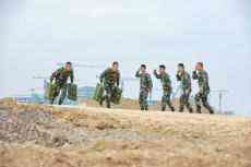 廣西防城港：武警初冬練兵忙 淬煉正當(dāng)時(shí)