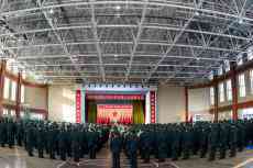 授銜！400余名新兵迎來屬于自己的高光時(shí)刻！