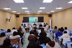 湖南茶陵：“茶鄉(xiāng)夜話”校長(zhǎng)話觀課議課