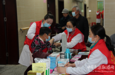 關愛女性慶“三八” 健康“禮包”送到家