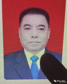 湖北“羅田版張二江”撈錢(qián)：插手工程