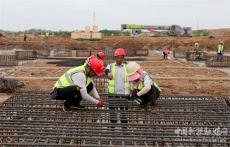 安徽廬江：甘當企業(yè)“店小二”