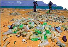 發(fā)達(dá)國(guó)家禍水東引 東南亞淪垃圾場(chǎng)