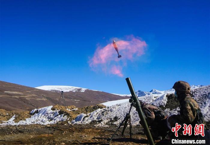 打擊目標(biāo)?！敲衫?攝