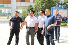 衡陽(yáng)市八中黨委書(shū)記寧中平一行蒞臨高新成章實(shí)驗(yàn)學(xué)校調(diào)研