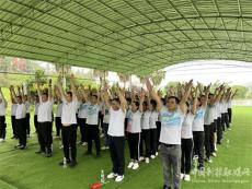 湖南嘉禾縣財(cái)政局工會(huì)組織開展戶外拓展活動(dòng)