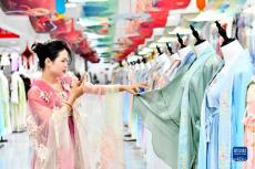 山東曹縣：聚力發(fā)展?jié)h服產業(yè) 助力鄉(xiāng)村振興