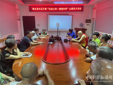 服務(wù)里社區(qū)：開展“垃圾分類·健康共享”主題黨日活動(dòng)