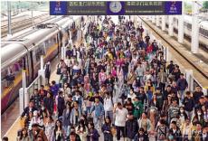 大陸旅游業(yè)火爆 臺業(yè)界吁民進黨恢復(fù)陸客團