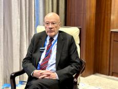 英國(guó)學(xué)者馬丁·雅克：新能源汽車(chē)是中國(guó)創(chuàng)新典范