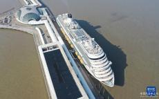 國(guó)產(chǎn)首艘大型郵輪“愛(ài)達(dá)·魔都號(hào)”開(kāi)啟商業(yè)首航