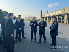 秦振衡現(xiàn)場辦公推進百陽集團加快落地