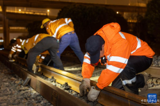 上海：換軌施工迎春運