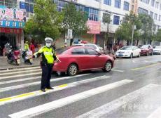 隆回縣金石橋鎮(zhèn)：站好“護(hù)學(xué)崗”? 守住“安全線”