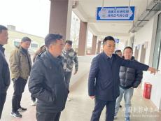 沈迪文到新灣鎮(zhèn)學(xué)校調(diào)研，要求切實(shí)做好維穩(wěn)工作